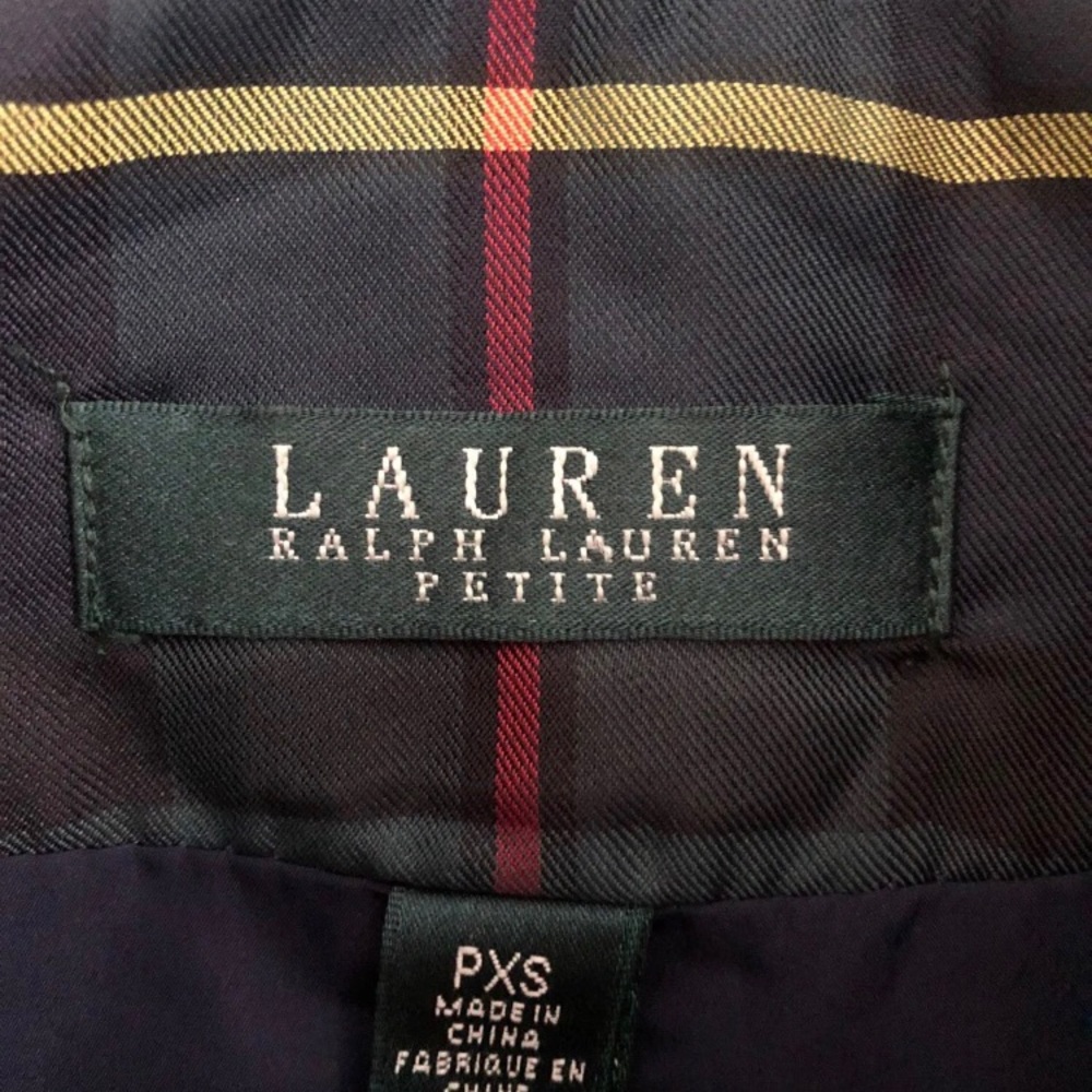 Vest - Picture 4 of 5